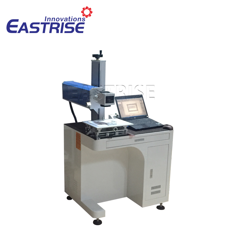 Marcatore Laser CO2 con Sorgente Laser SYNRAD