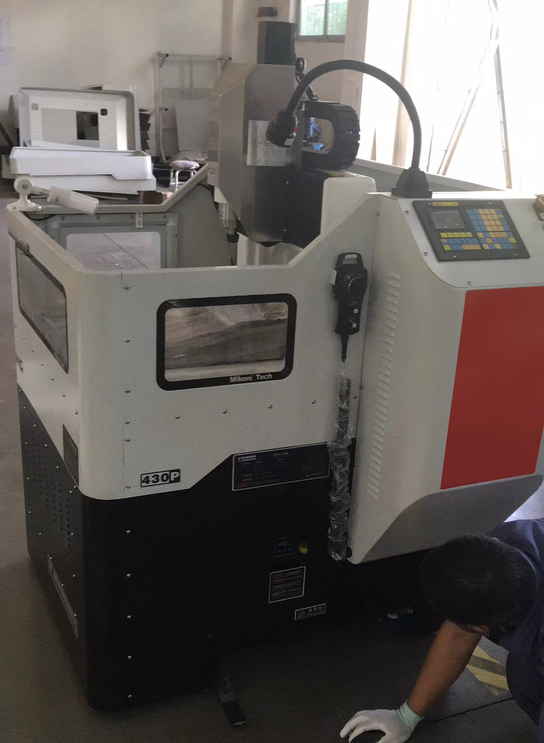 China Mikoni 430P 540P Metal Milling Machine фрезерные станки с ЧПУ модели